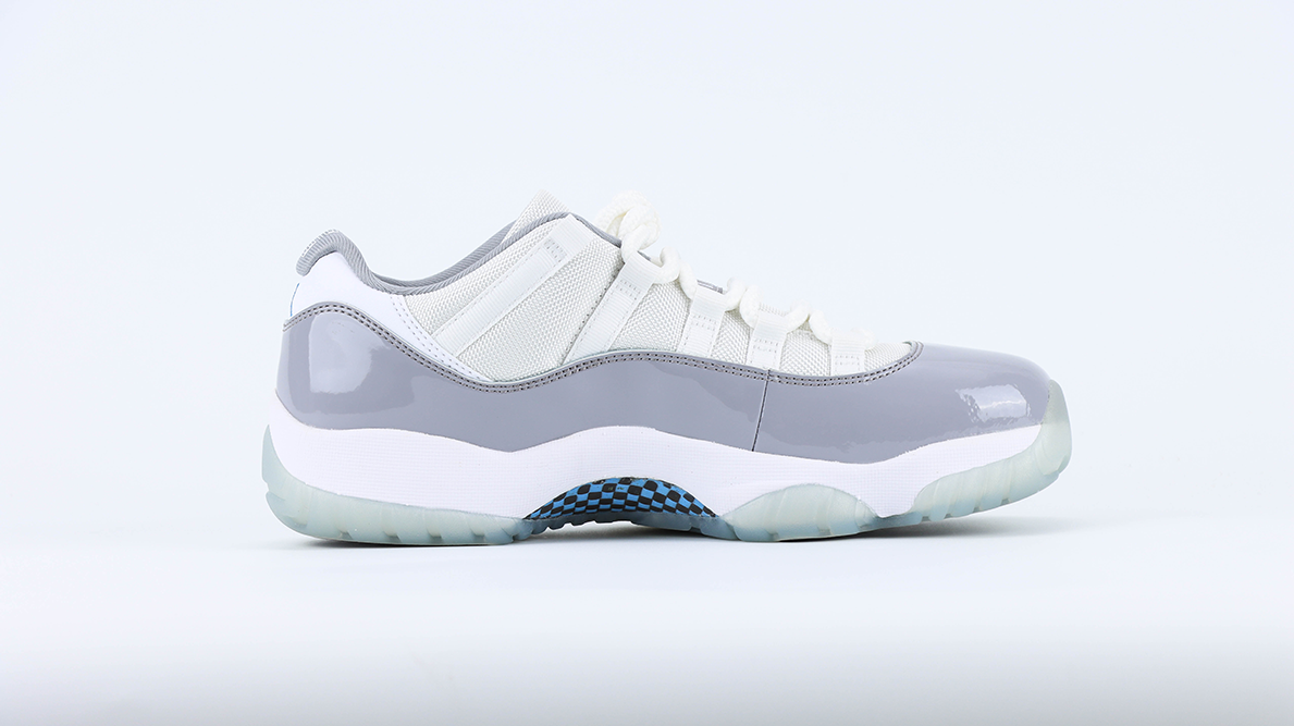 air jordan 11 retro low gs 'cement grey'