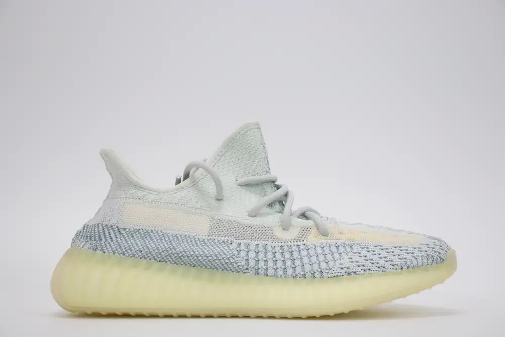 cloud white reflective00003