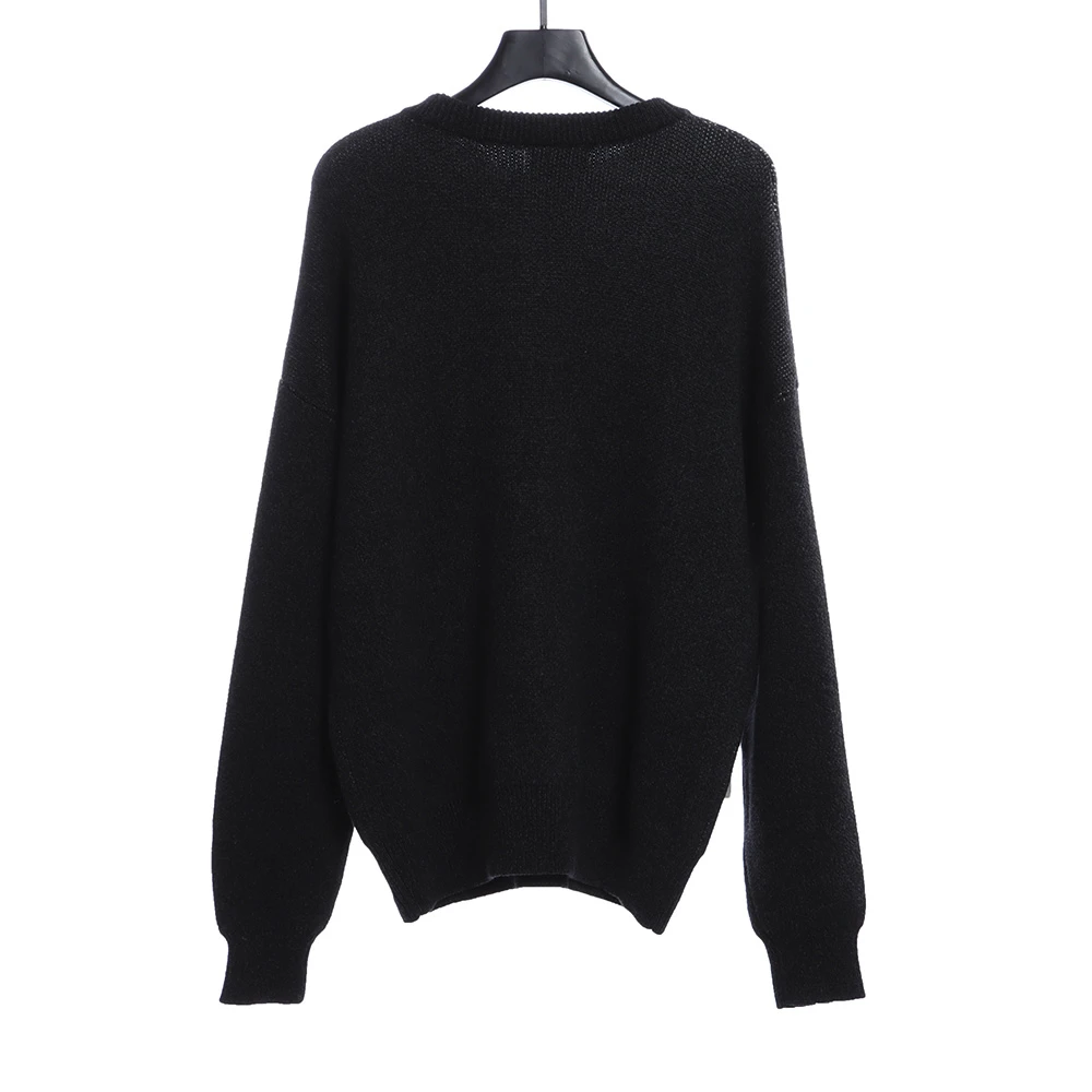 Essentials Chest Letter Sweater Urban Casual Streetwear Look