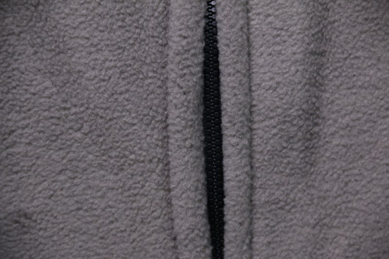 fear of god essentials polar fleece half zip sweater 00021 800x533 1