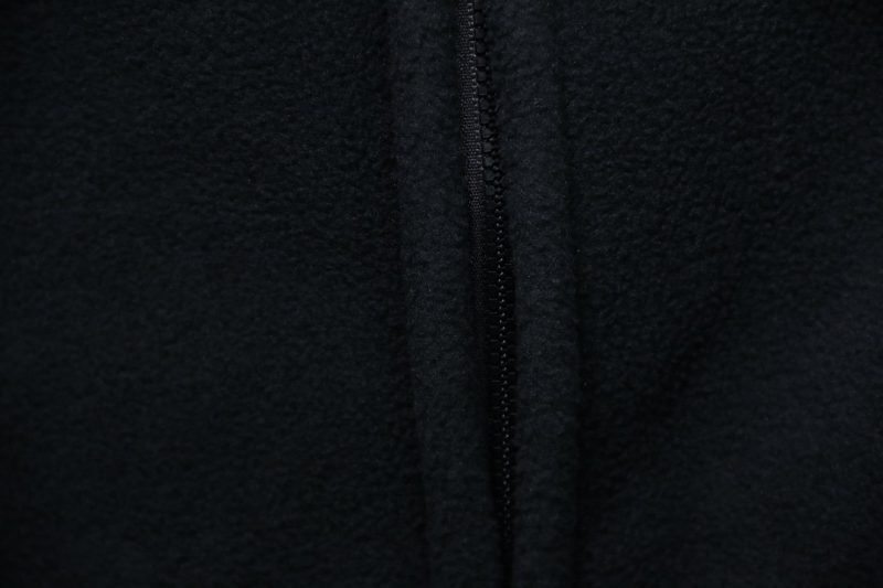 fear of god essentials polar fleece half zip sweater 00025 800x533 1